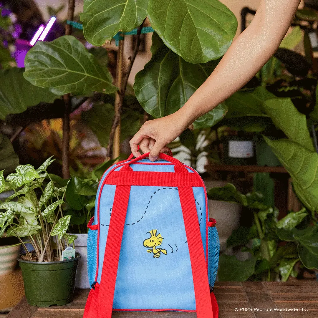 Snoopy Mini Convertible Backpack Cooler - Image 5